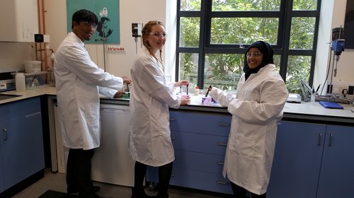 Students from the EY Foundation formulating their own shower gel in the Surfachem Innovation Lab